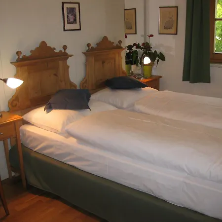 Lägenhetshotell Grunbacher 3*